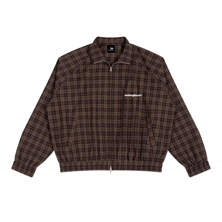 Fotografía de producto de la Plaid Track Jacket de Nothing Bound.